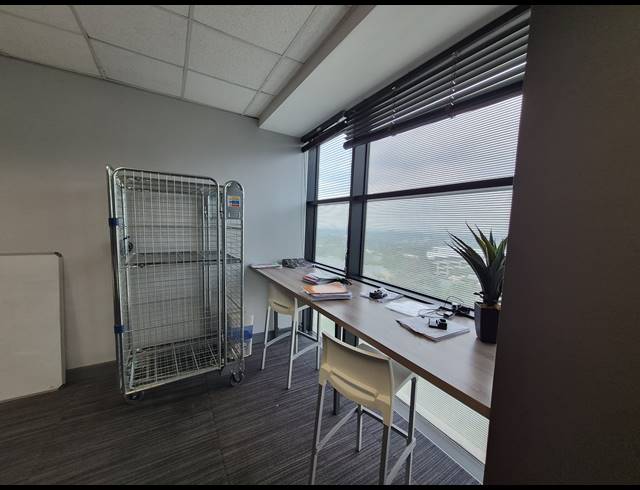 70M² OFFICE TO LET IN MORNINGSIDE